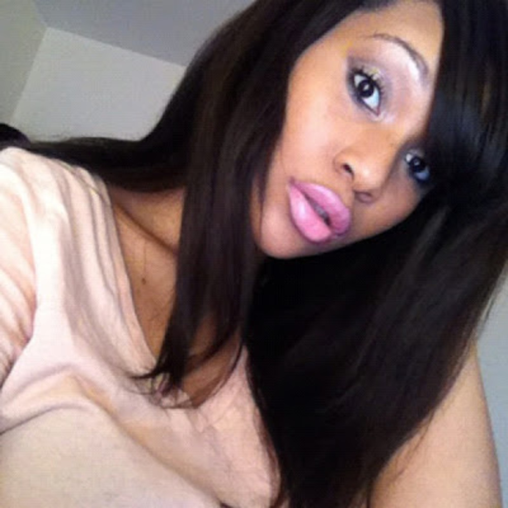 Meet your Posher, Denelle-nikeole